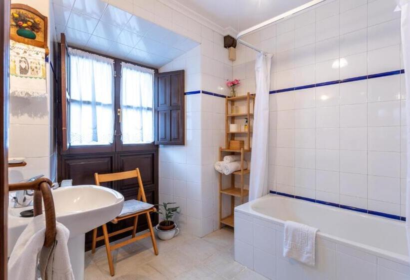 1階の1ベッドルームアパートメント, Posada De Muño