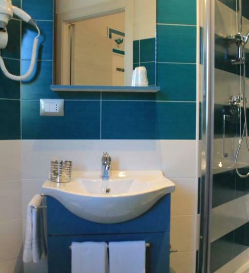 اتاق لوکس با چشم‌انداز باغ, Sea Garden Rooms