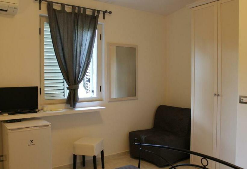 اتاق لوکس, Sea Garden Rooms