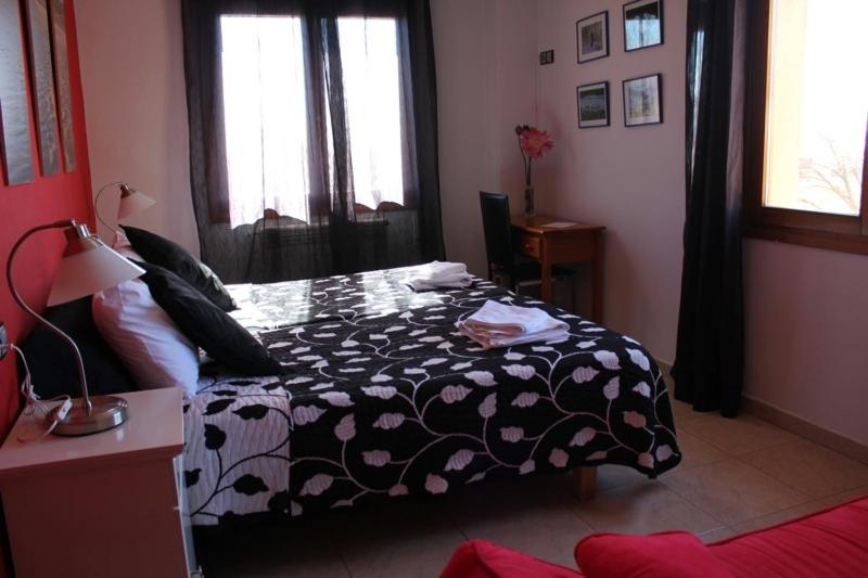 スタンダードルーム, Allucant   Gallocanta