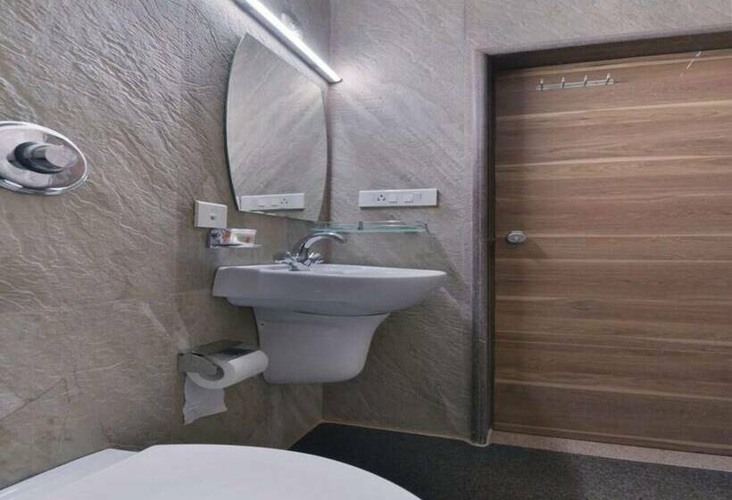 Camera Deluxe, Golden Berry