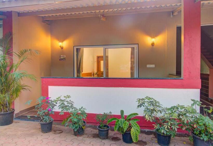 חדר דלוקס, Malas