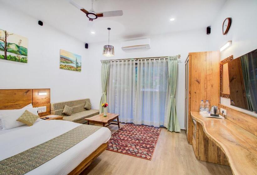 חדר סופריור, Malas