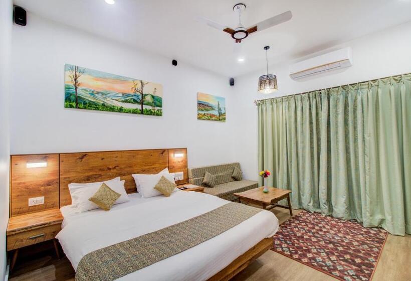 Quarto Superior, Malas