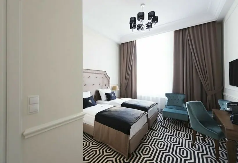 اتاق سوپریور, Royal & Spa