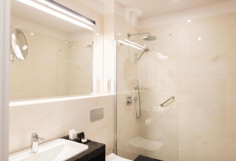 غرفة سوبيريور فردية, Royal & Spa