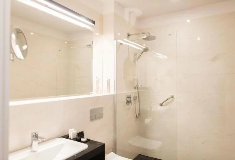 اتاق سوپریور یک تخته, Royal & Spa
