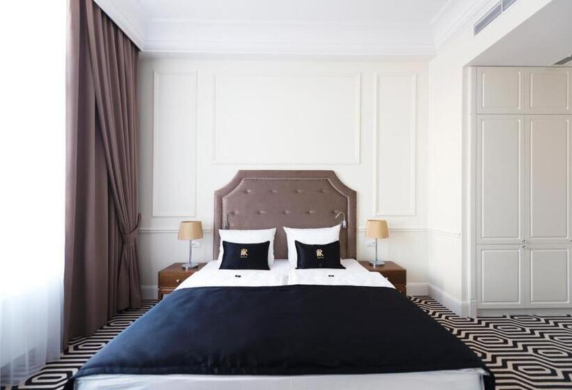 غرفة برستيج, Royal & Spa