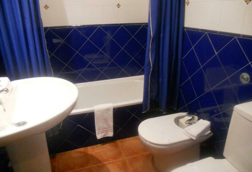 غرفة قياسية, Taramundi