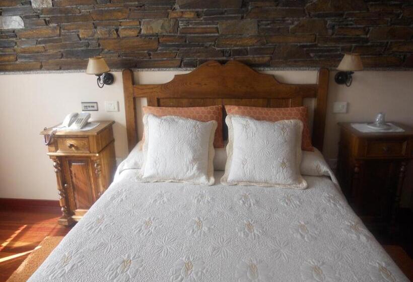 غرفة قياسية, Taramundi