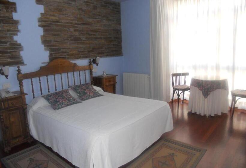 غرفة قياسية, Taramundi