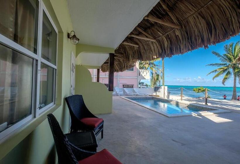 جناح سرير كينج, The Palapa House