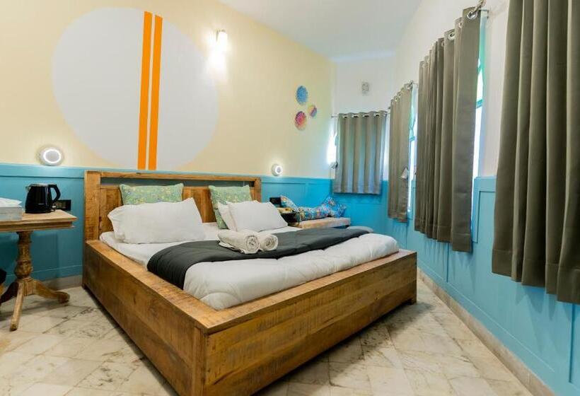 Deluxe Kamer, Moustache Udaipur