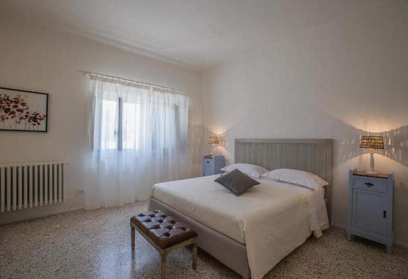 סוויטה, Li Pappi Antico Casale