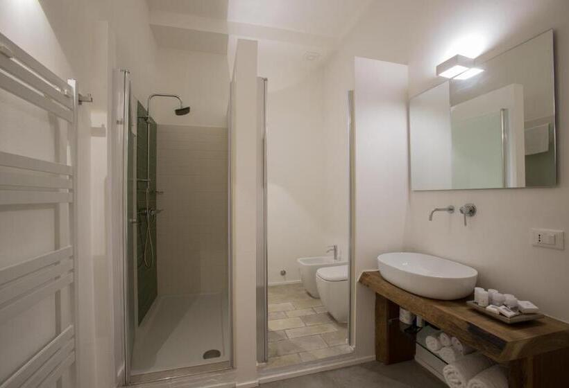 סוויטה, Li Pappi Antico Casale