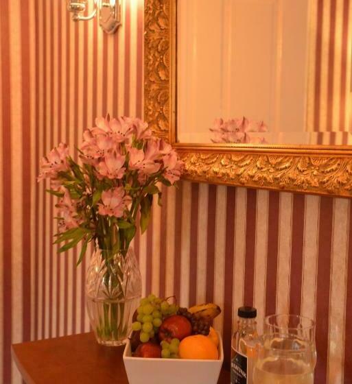 デラックスルーム, Manayunk Chambers Guest House