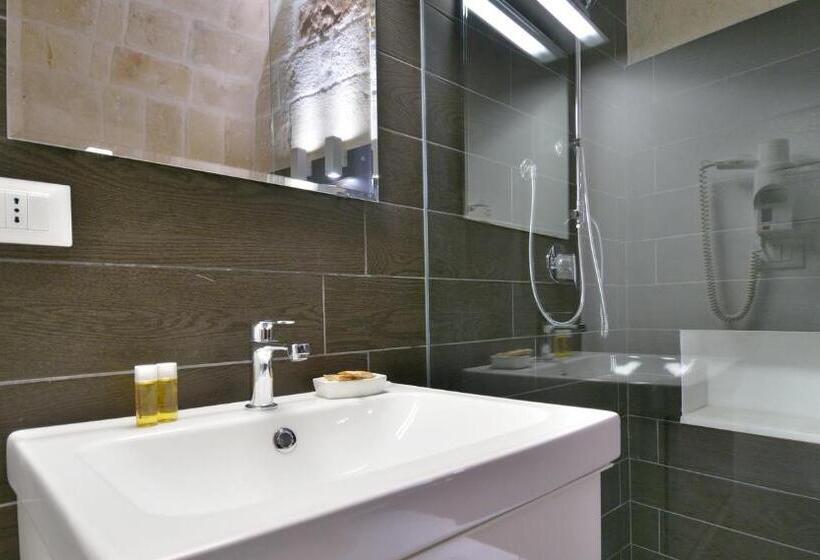 סוויטה עם ג'קוזי, Palazzo Kapece