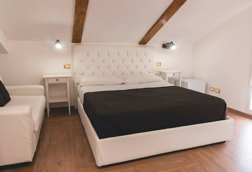 Quarto Deluxe com Balcão, Fata34 Luxury B&b