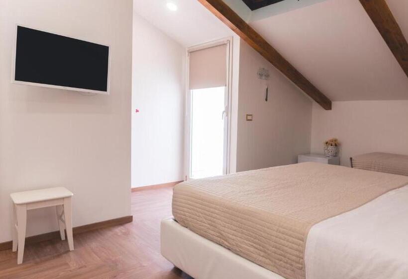 Quarto Triplo Deluxe, Fata34 Luxury B&b