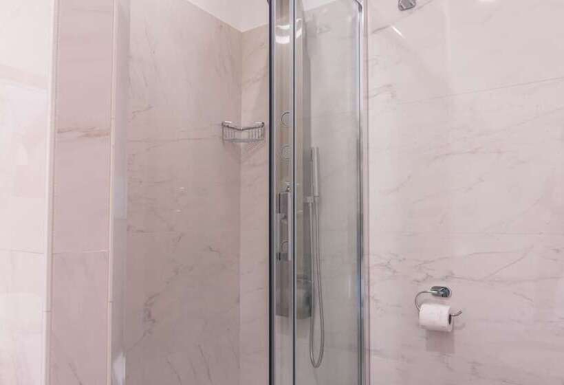 اتاق لوکس با بالکن, Fata34 Luxury B&b