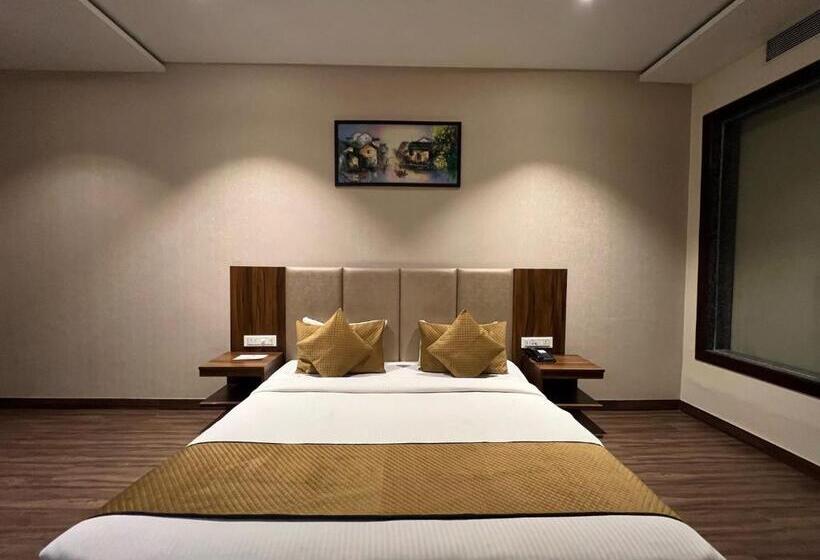 キングサイズベッドのスーペリアルーム, Best Western Ah1 Amritsar