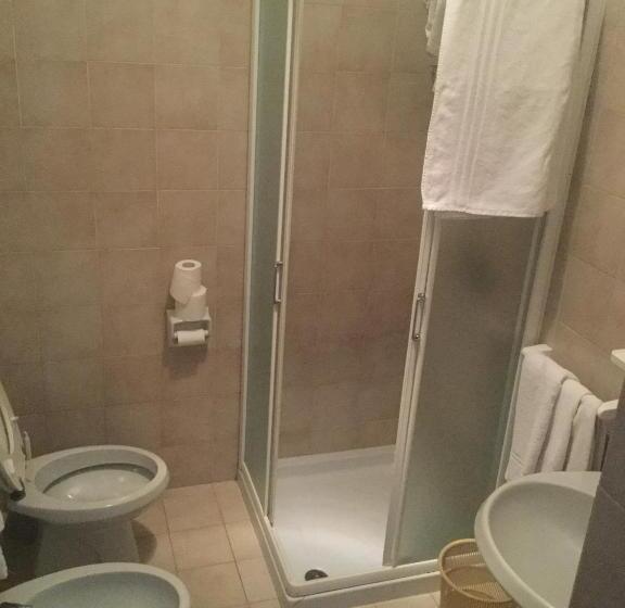 Четырехместный Номер Стандарт, Alpenrose