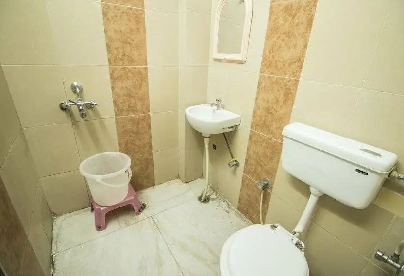 Quarto deluxe, Bajaj Inn