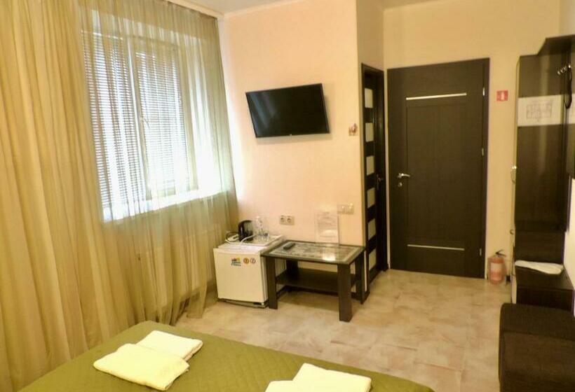 Cameră Superioară, Breeze