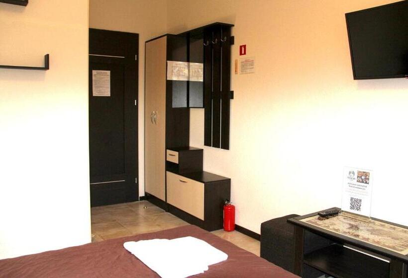 Cameră Standard, Breeze