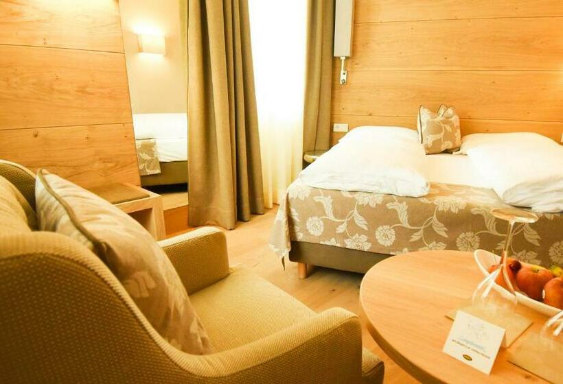 标准间, Das Alte Rathaus