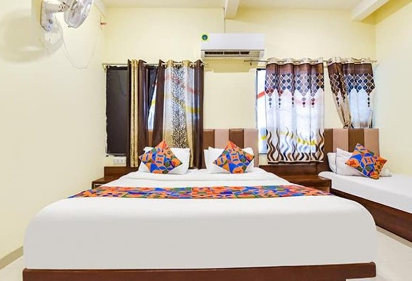 Chambre Deluxe, Fabexpress Poonam Palace