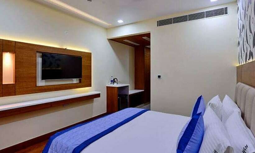 デラックスルーム, Grand Hridey