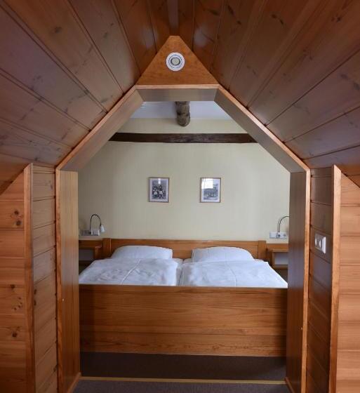 חדר סטנדרט לשלושה, Gästehaus In Der Brückenstraße Jagsthausen