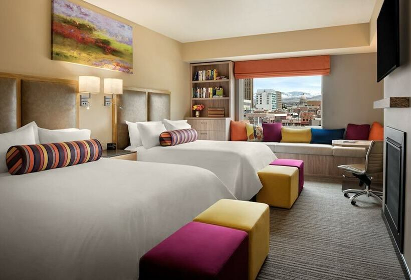 ２ダブルベッドのスタンダードルーム, Inn At 500 Capitol
