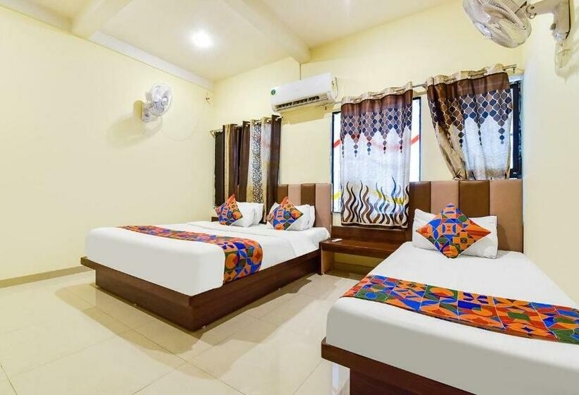 Chambre Deluxe, Fabexpress Poonam Palace