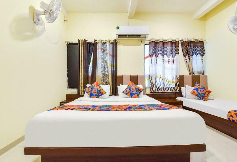 Chambre Deluxe, Fabexpress Poonam Palace