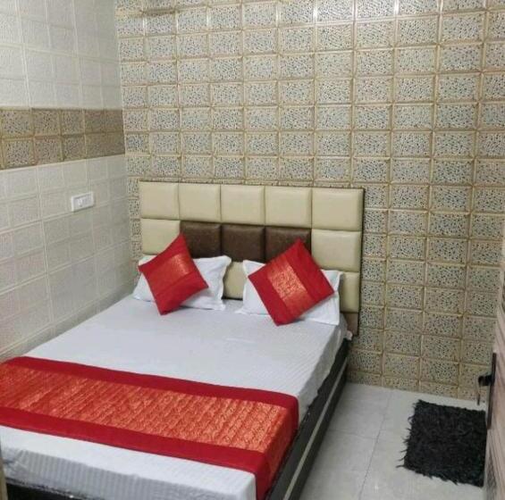 Standardrum, Punjabi Residency