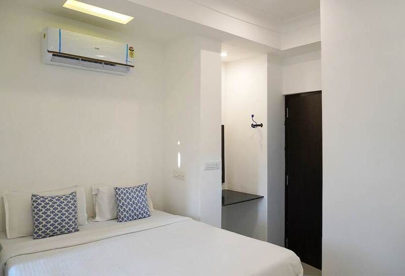 Deluxe Kamer, Moustache Udaipur