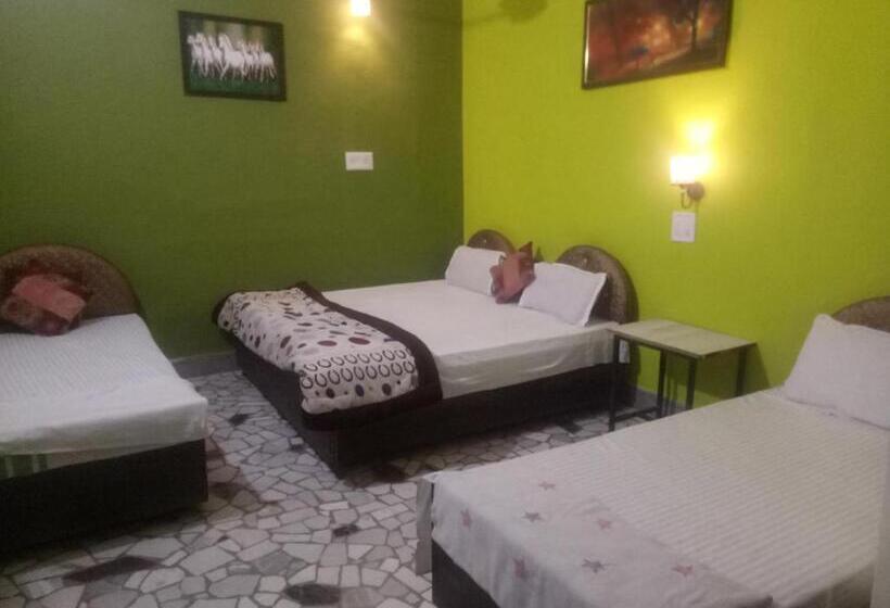 デラックスの４人部屋, Wow Backpackers Hostels