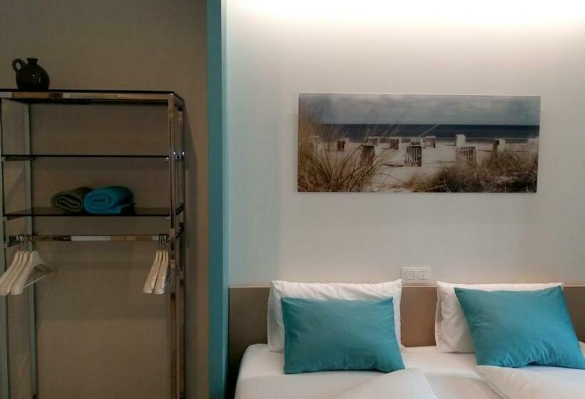 Номер Deluxe Вид на Море, Bed Aan Zee Kabine7