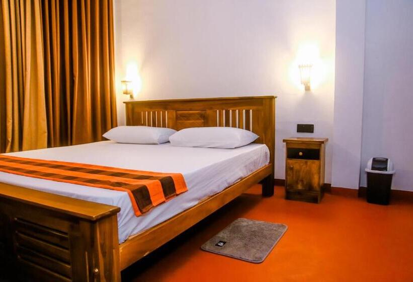 Номер Superior, Little Angels