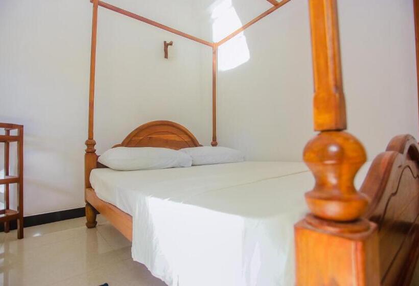 Номер Deluxe Вид на Сад, Little Angels