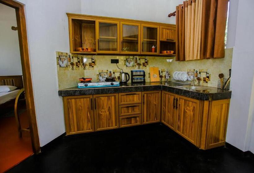 Стандартный Номер Кровать Кинг, Little Angels