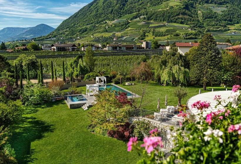 סוויטת ג'וניור נוף לגינה, Fayn Garden Retreat