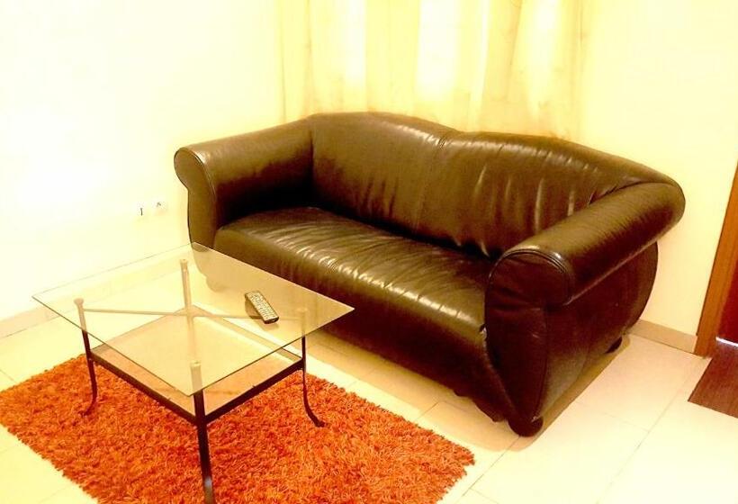 اتاق لوکس, Hôtels Résidences Easy