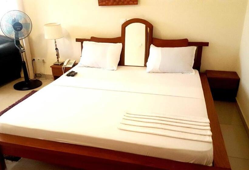 اتاق لوکس, Hôtels Résidences Easy