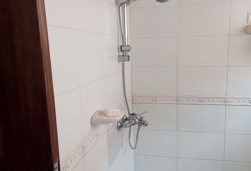 اتاق لوکس, Hôtels Résidences Easy