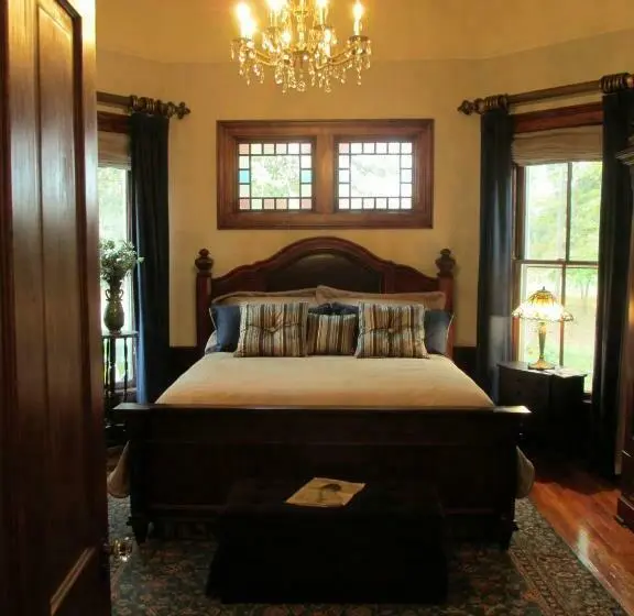 キングサイズベッドのデラックスルーム, Adair Manor Bed & Breakfast