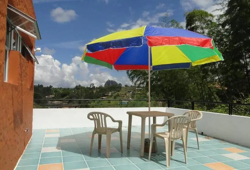 اتاق لوکس خانوادگی, Familiar El Remanso Del Agua