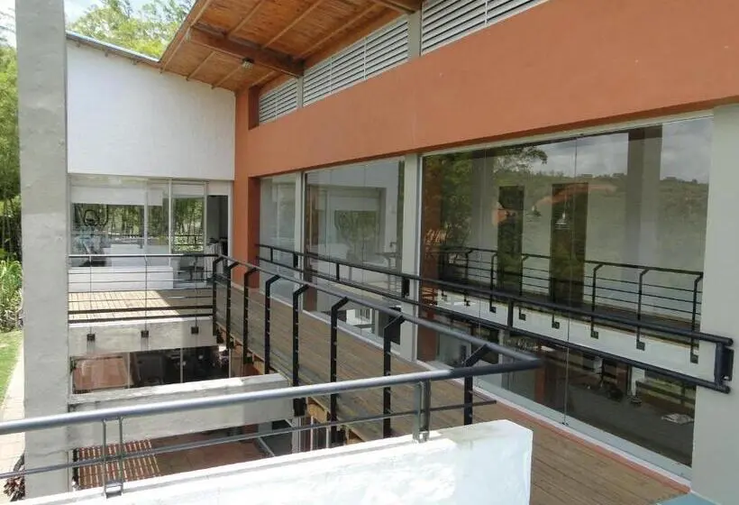 اتاق لوکس خانوادگی, Familiar El Remanso Del Agua